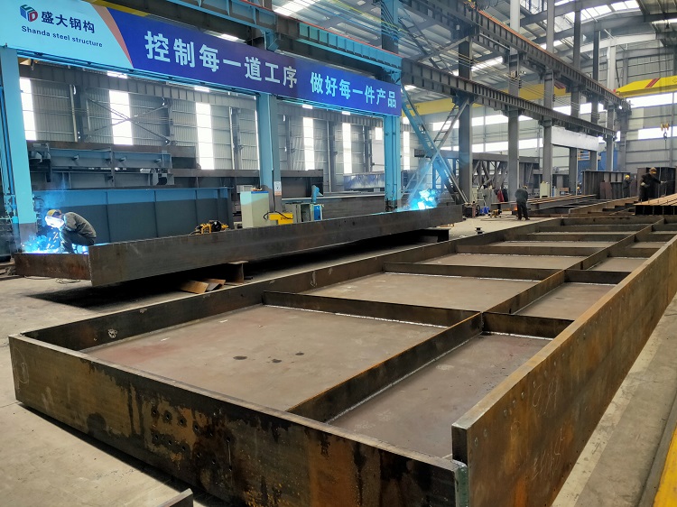 山西鋼結構公司盛大鋼構，27年老廠，山西知名鋼構企業(yè)